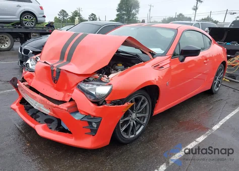 2017 Toyota 86 860 Special Edition from USA, damaged, VIN JF1ZNAA1XH8708197